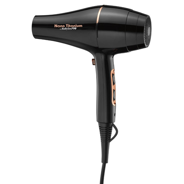 BaBylissPRO™ - Nano Titanium  - Secador profesional 2000 de watts de color negra 2-BAB-B6176UX*HK